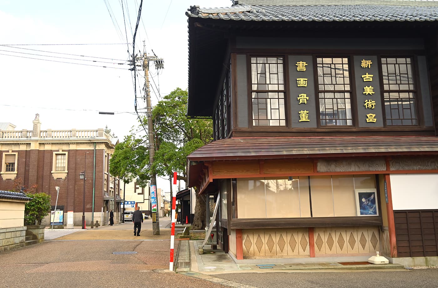 三国湊きたまえ通り