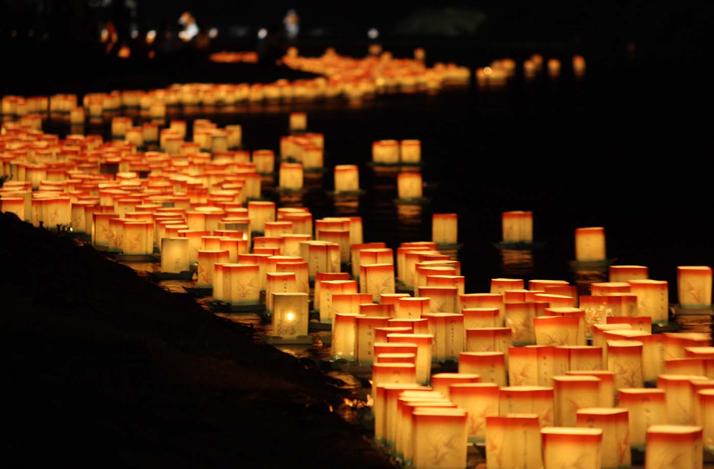 永平寺灯籠流し